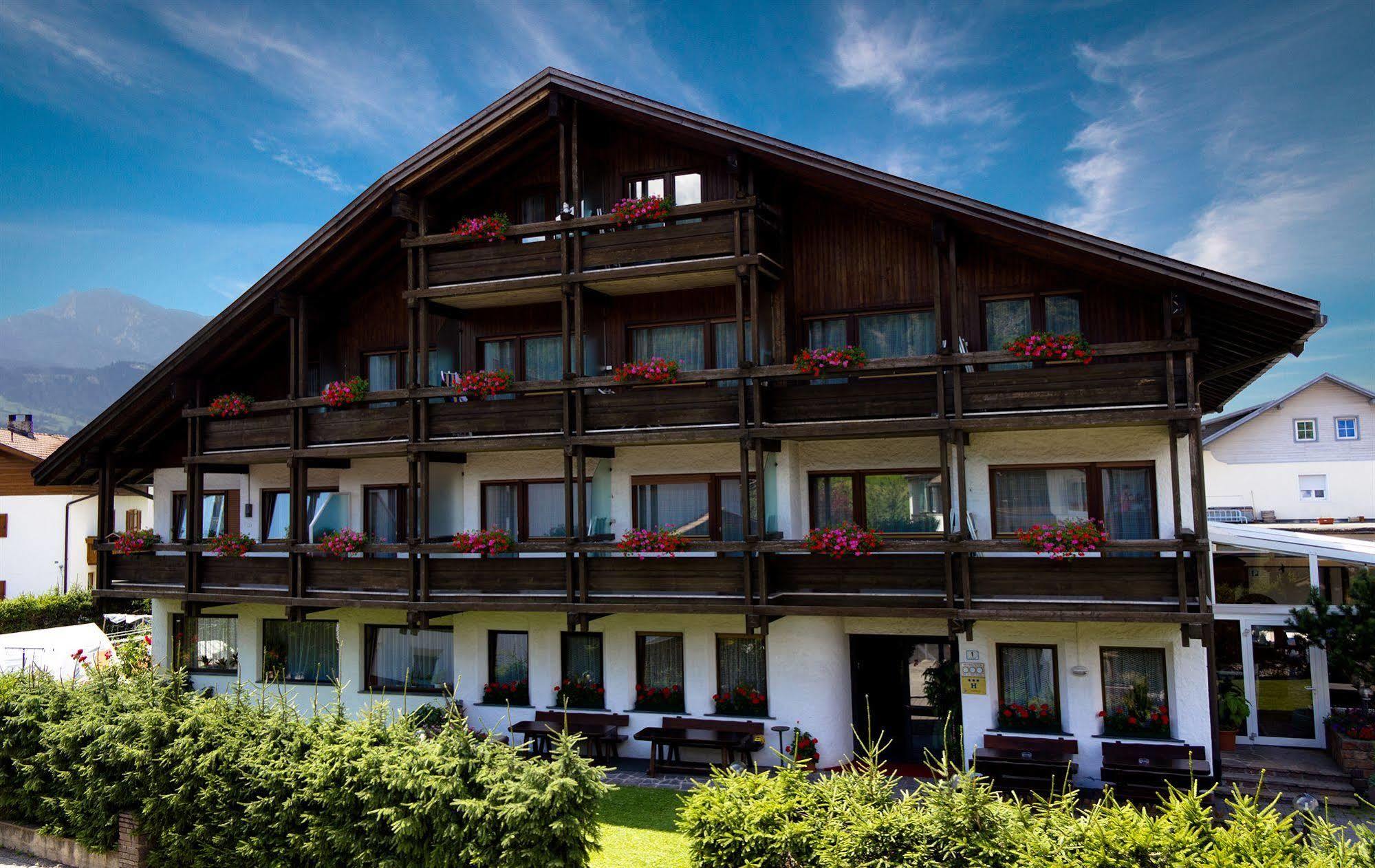 Hotel Tirolerhof Bruneck Exterior foto